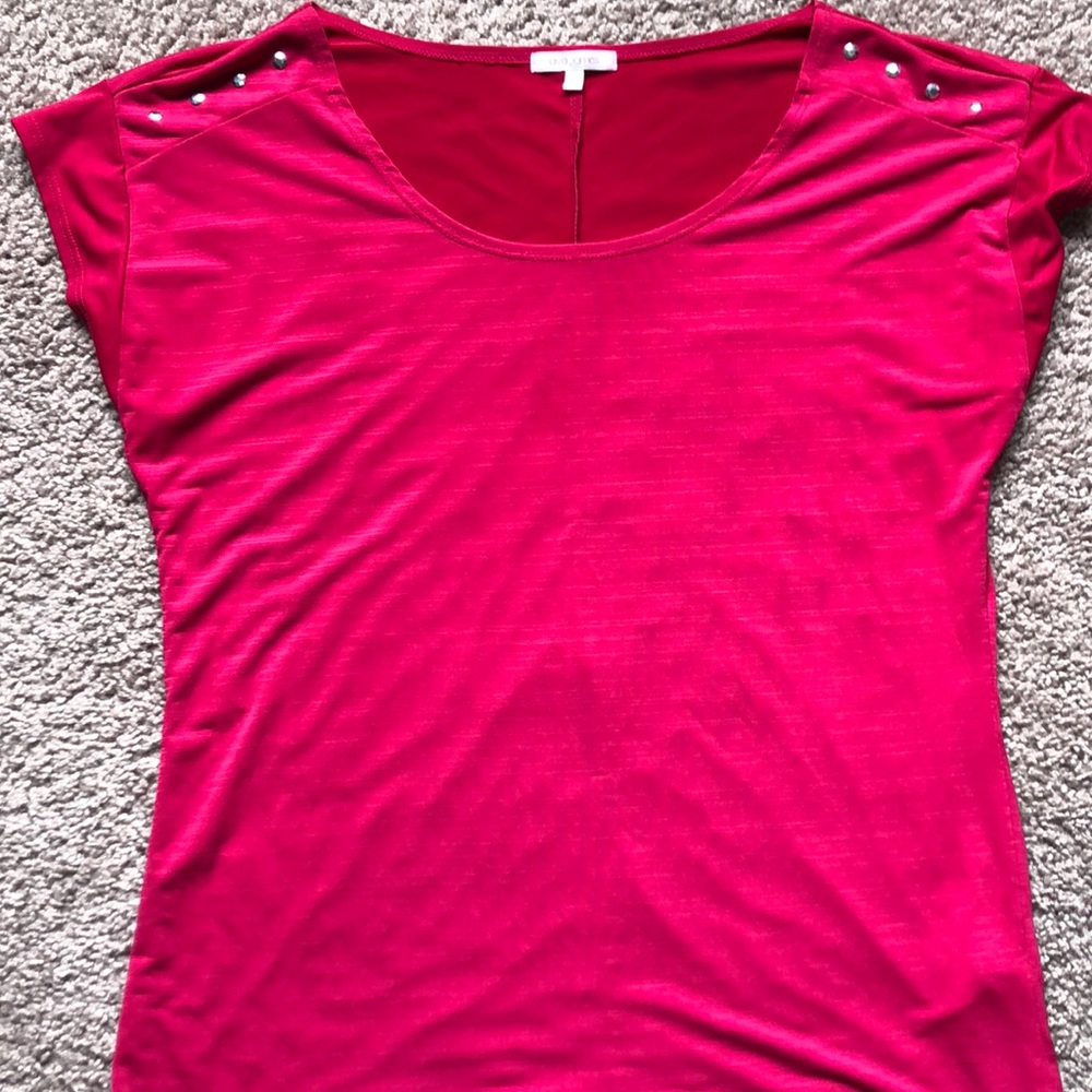 Pink short sleeve top, with cute shoulder detail